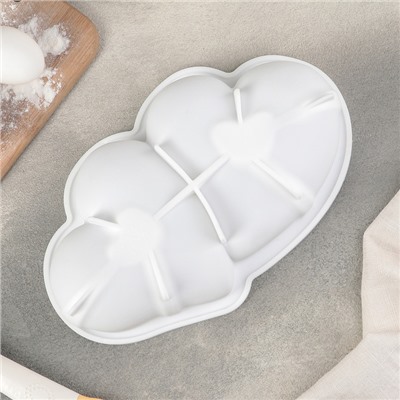 Форма для муссовых десертов и выпечки Доляна «Влюблённые сердца», 27×17 см, силикон, цвет белый