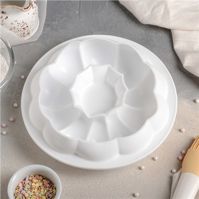 Форма для муссовых десертов и выпечки Доляна «Цветок», 21×7 см, силикон, цвет белый
