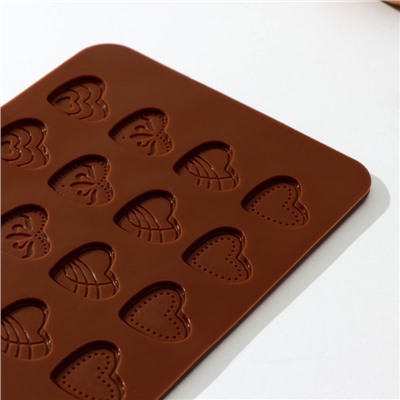 Форма для шоколада силиконовая Доляна «Сердечки», 21×11 см, 24 ячейки, цвет шоколадный