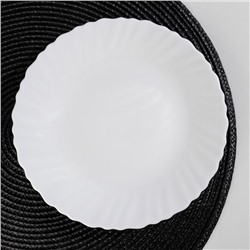 Тарелка десертная Доляна «Дива», d=19 см, цвет белый