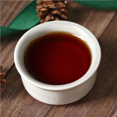 Подарочный набор «Крепкого здоровья»: чай 30 г. и бальзам с каменным маслом 110 мл.