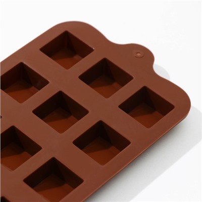 Форма для льда и кондитерских украшений Доляна «Кубики», 22×11 см, силикон, 15 ячеек (2,3×2,3×3 см), цвет шоколадный