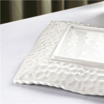 Тарелка керамическая квадратная «Воздушность», d=19 см, цвет белый