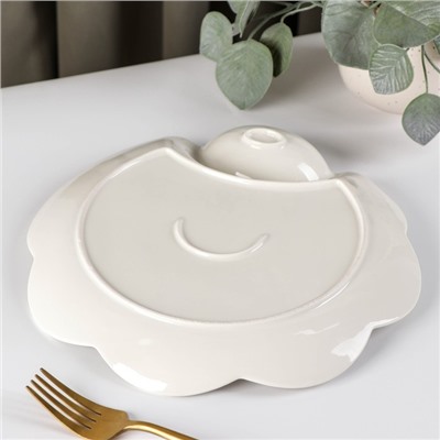 Блюдо керамическое Доляна «Бабочка», d=25 см, цвет белый