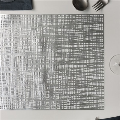 Набор салфеток сервировочных для стола Доляна «Паутинка», 4 шт, ПВХ, 45×30 см, цвет серебряный