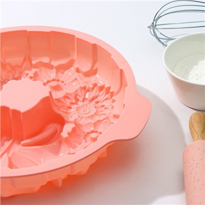Форма для выпечки силиконовая Доляна «Немецкий кекс. Праздничный венок», 26×30 см, с ручками, цвет МИКС