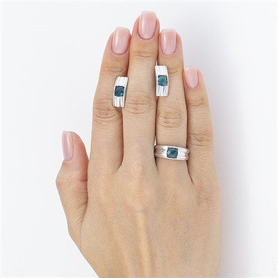 Серебряное кольцо с голубым фианитом - 1353