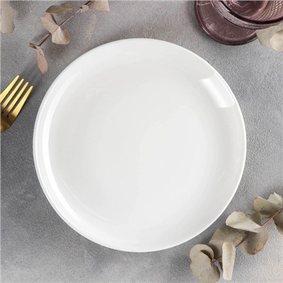 Тарелка фарфоровая десертная Olivia Pro, d=20 см, с утолщённым краем, цвет белый