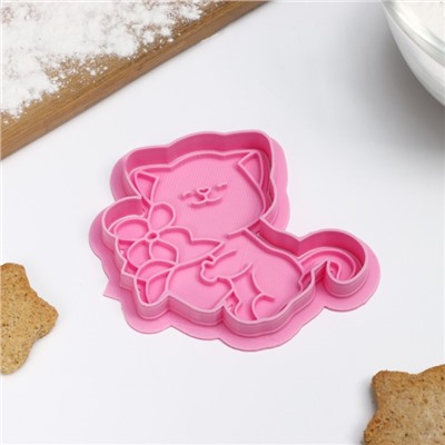 Форма для печенья «Кошечка с цветами», штамп, вырубка, цвет розовый