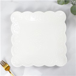 Тарелка фарфоровая квадратная Доляна «Сьюзен», d=26 см, цвет белый