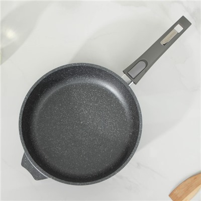 Набор посуды №1 «Гранит», 3 предмета: сковорода d=26 см, ковш 1,7 л, кастрюля 5 л, крышки, антипригарное покрытие