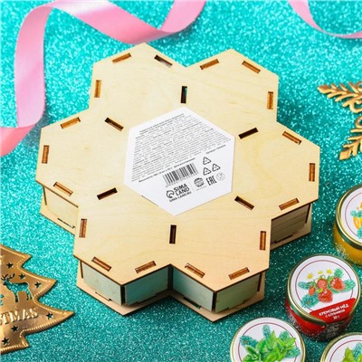Подарочный набор крем-мёда «Новогодних чудес» в деревянной коробке-сотах , 30 г. x 6 шт.