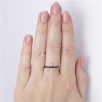 Серебряное кольцо с черными фианитами - 1284