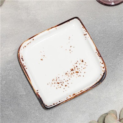 Блюдо фарфоровое квадратное «Элиганс», 14,5×14,5 см, цвет белый
